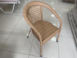 Комплект мебели DECO 900*900 Цвет: 4444 (древесный) (Стол (Стекло) 900*900 + 4 Кресла без подушек)