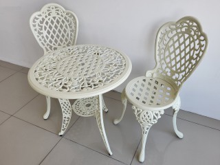 Комплект мебели (столик кофейный + 2 стула) SD-104